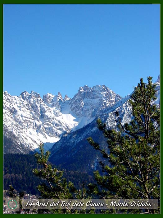 foto: la bastionata del Cridola dall'Anello del Troi dele Ciaure a Lozzo di Cadore