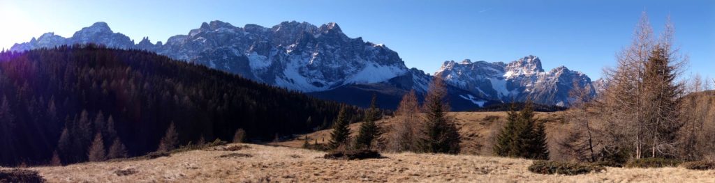 Panoramica da Vallorera sui gruppi del Popera e dei Tre Scarperi