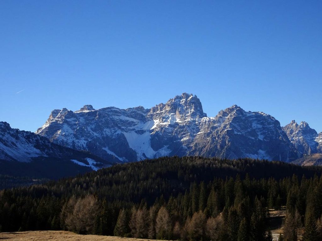 Crodon di S.Candido, Cima Lavina Lunga, CIme Sassovecchio, Lastron dei Scarperi, Punta dei Tre Scarperi, Cime di Sesto, Croda dei Baranci dal sentiero sv. 156, in Vallorera